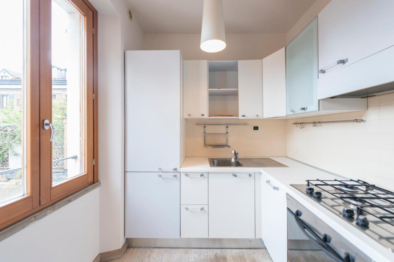 Heart Centre Navigli 3 Levels Apartment
